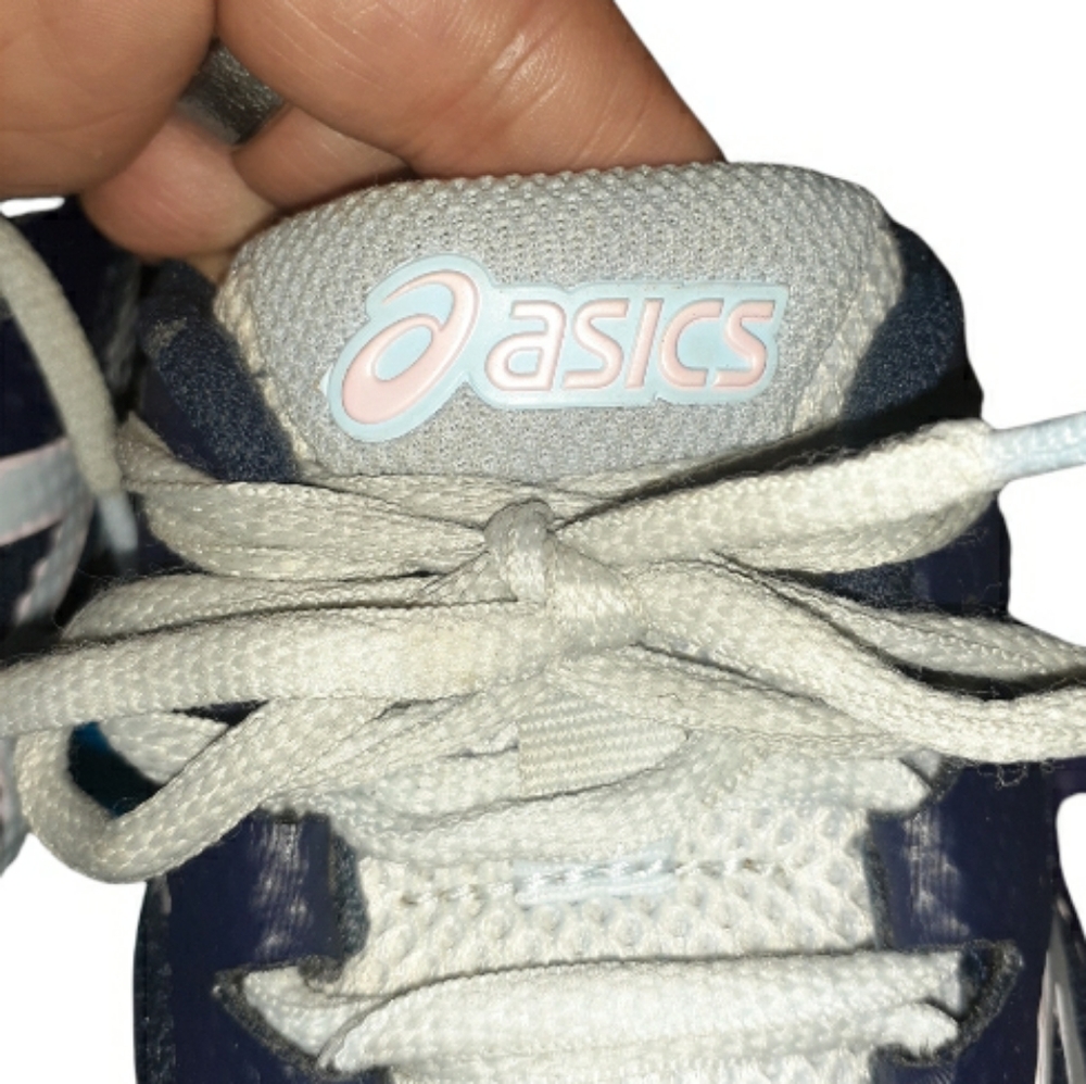Asics Sneakers. - Picture 5 of 6